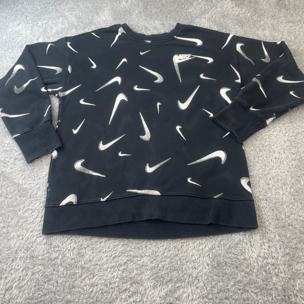 Nike Sweatshirt Kids XL Black Silver All Over Swoosh Print Pullover Fleece
